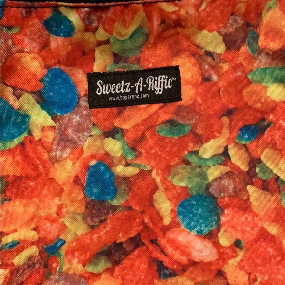 🌵Fruity pebble crossbody bag Sweetz-A-Riffic NWT - Picture 2 of 5